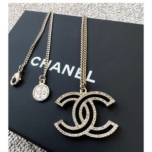 CHANEL Gold Necklace with Sparkling Accents